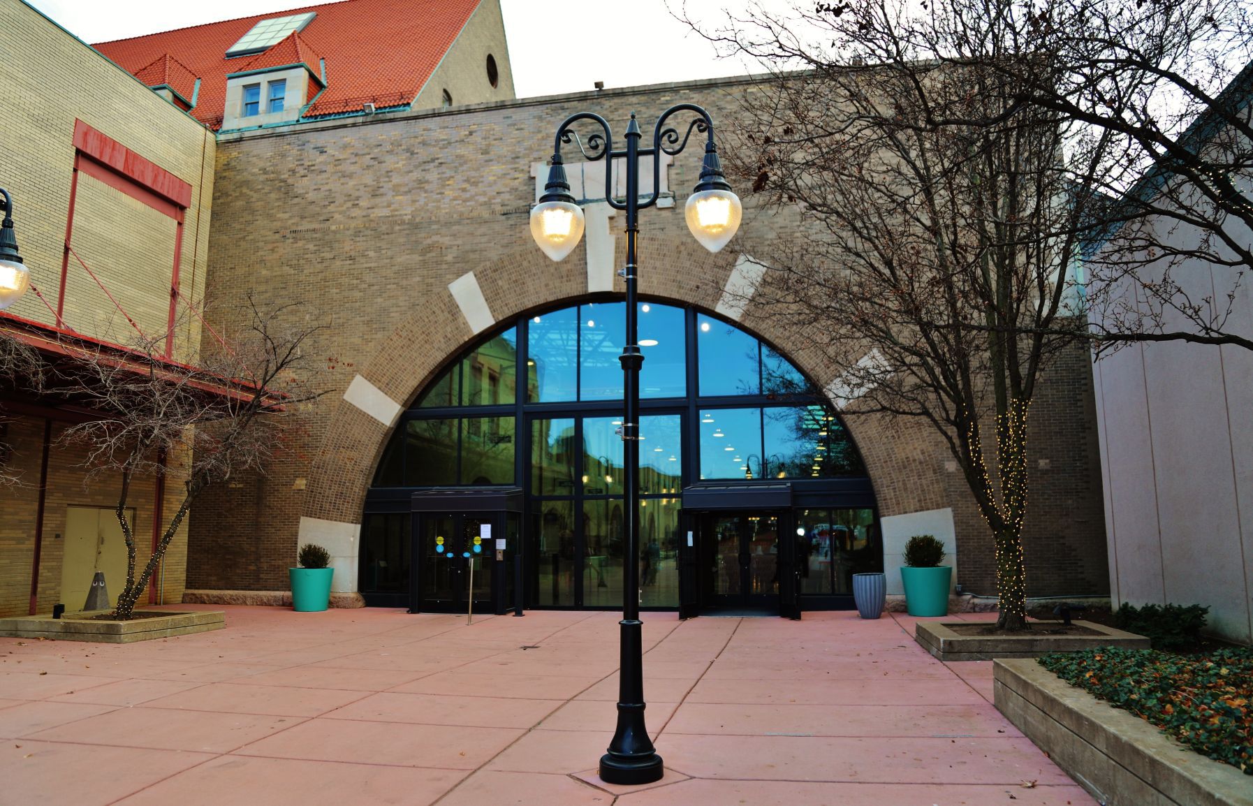 2017-001YWCA-Lunch.JPG